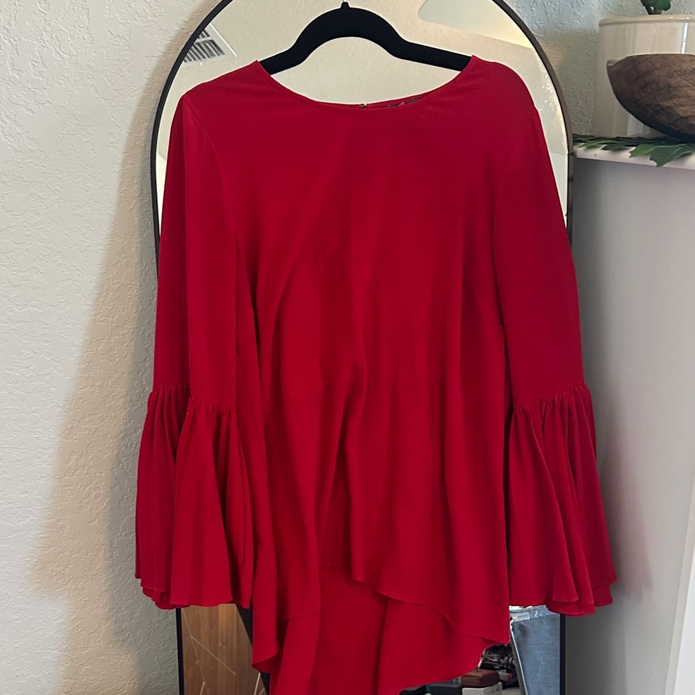 Vince Camuto Elegant Red Women's Top